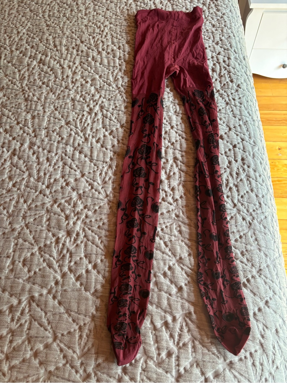 Snag Tights—Deep Red with Floral—Size F—Brand New!